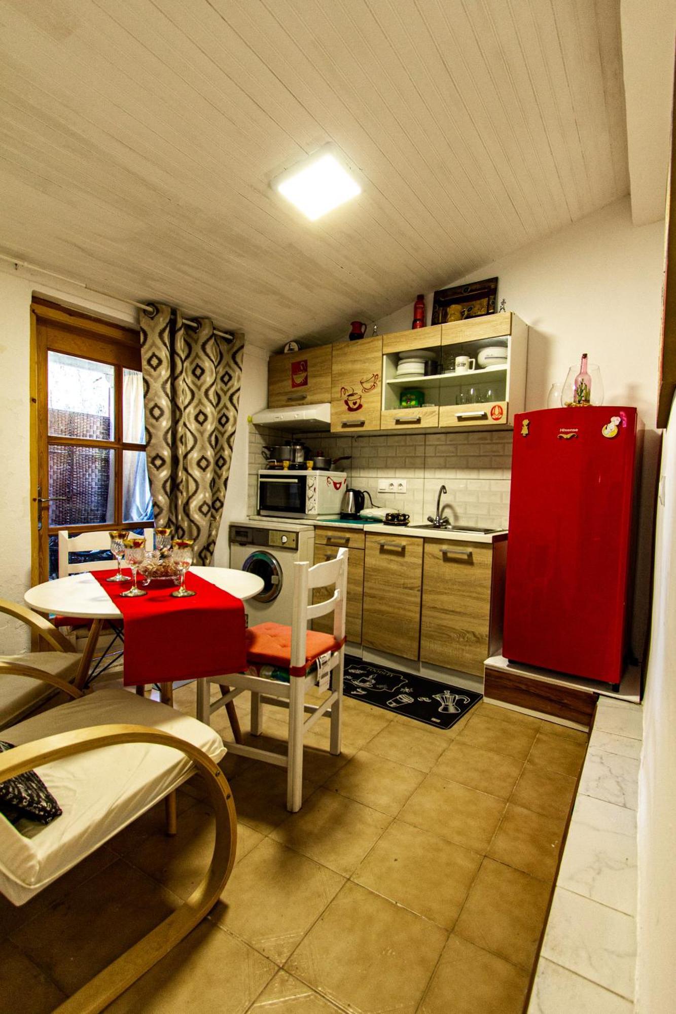Vakantiehuis Acharavi Stone Daisy *